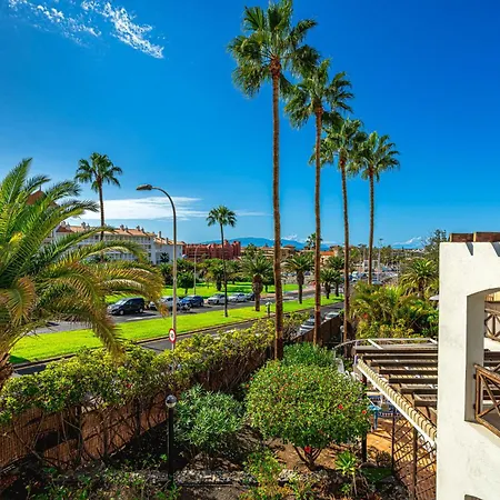 Oasi La Caleta Apartamento *