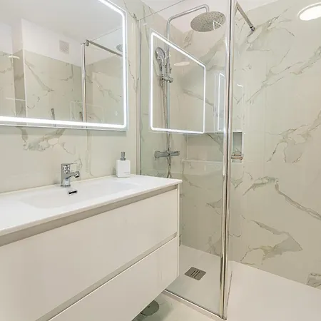 Oasi La Caleta アデヘ