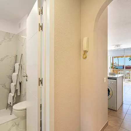 Oasi La Caleta アパート *